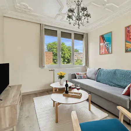 T4, Ideal Famille Ou Amis, Parking * Villeneuve-d'Ascq