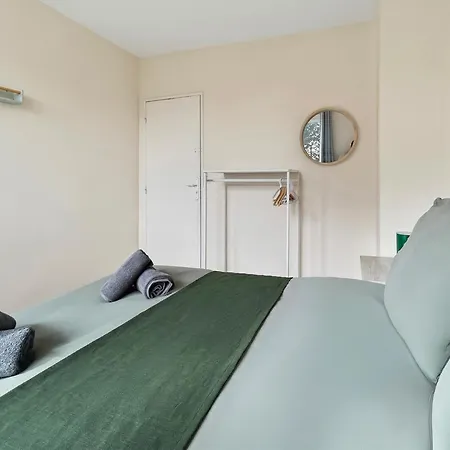 T4, Ideal Famille Ou Amis, Parking Villeneuve-d'Ascq