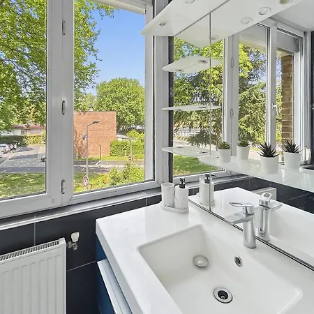 T4, Ideal Famille Ou Amis, Parking * Villeneuve-d'Ascq